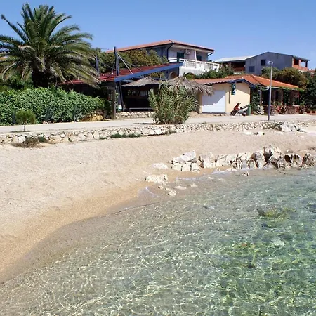 Apartments By The Sea Mandre, Pag - 523 *
