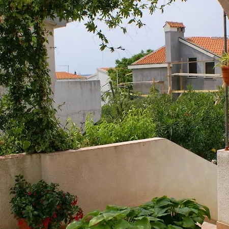 By The Sea Mandre, Pag - 523 Apartman