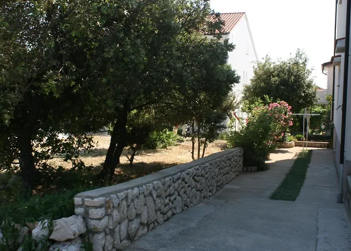 Apartments By The Sea Mandre, Pag - 523