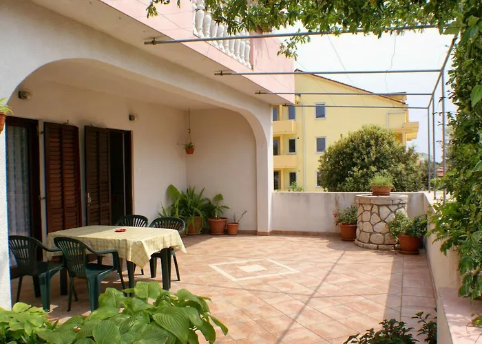Apartament By The Sea Mandre, Pag - 523
